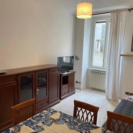 Sansa House Comfortable And Within Walking Distance Of The Center Apartment *