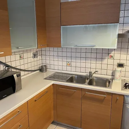 Apartment Sansa House Comfortable And Within Walking Distance Of The Center Turin