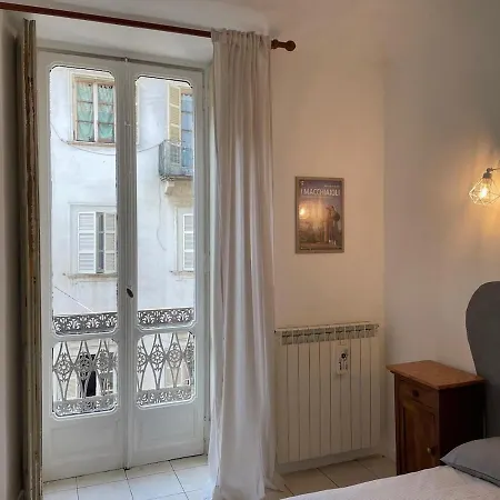 Sansa House Comfortable And Within Walking Distance Of The Center Apartmán