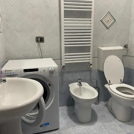 Sansa House Comfortable And Within Walking Distance Of The Center Apartmán