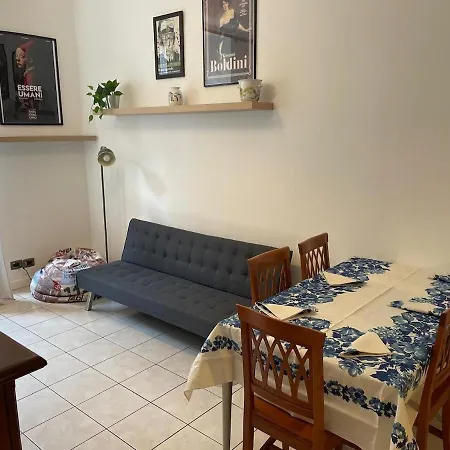 Sansa House Comfortable And Within Walking Distance Of The Center *